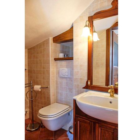 Casa Borgo Apartment Cannobio Exterior photo