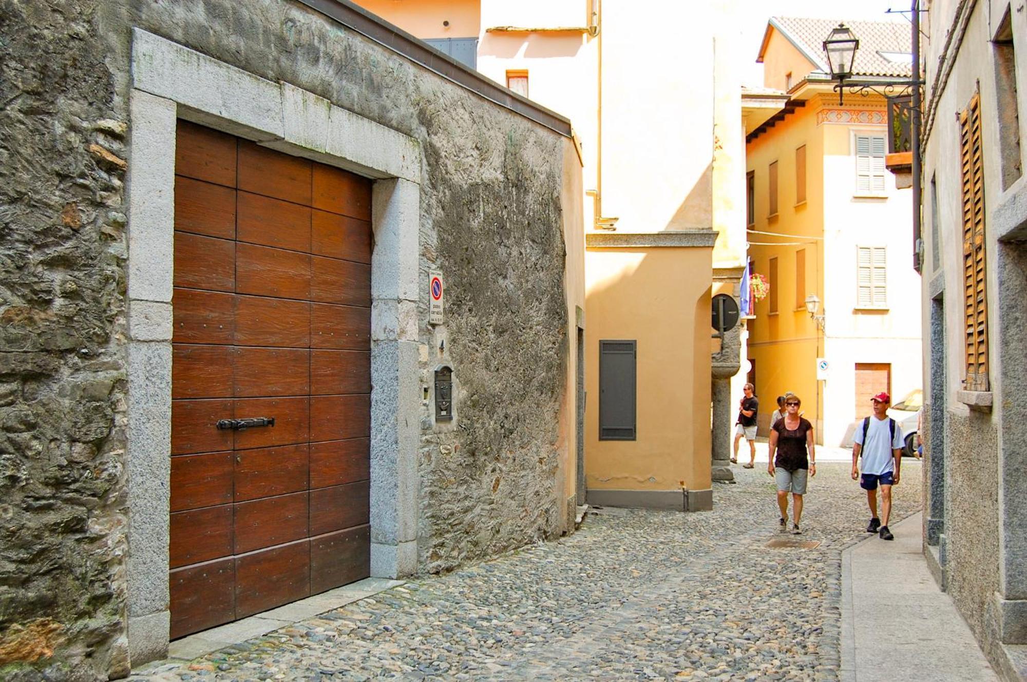 Casa Borgo Apartment Cannobio Exterior photo